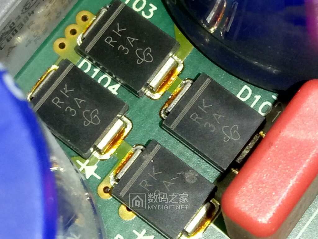 蒂森电梯抱闸电源拆看 - 拆机乐园 数码之家