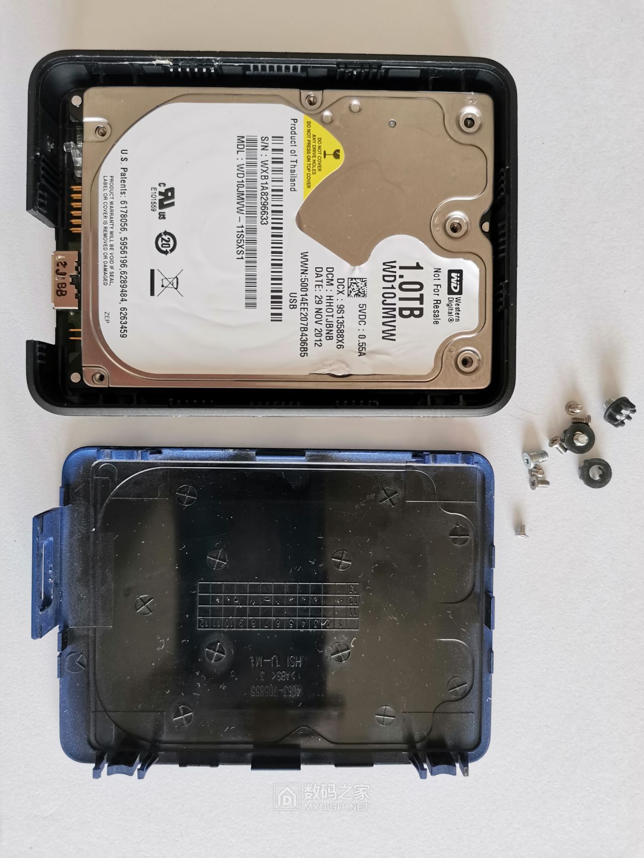 西部数据1t移动硬盘(wd my passsport)拆解