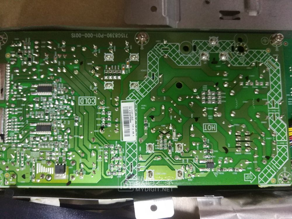 被人砸坏的飞利浦32寸液晶显示器327e8f