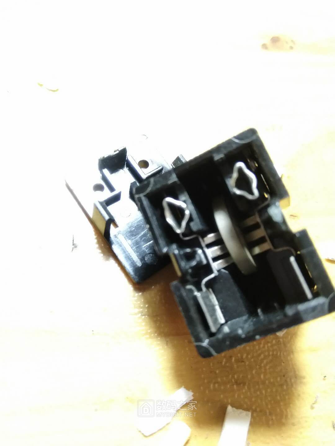 拆修奥马冰箱启动器