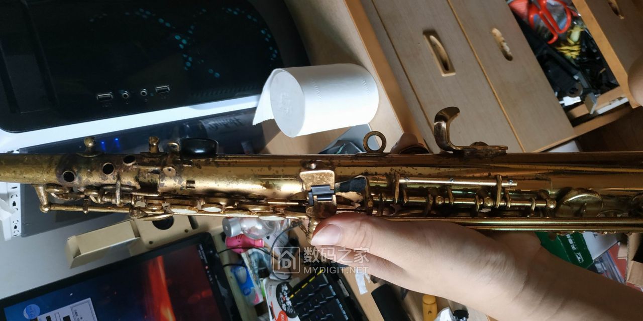 拆萨克斯清理锈迹