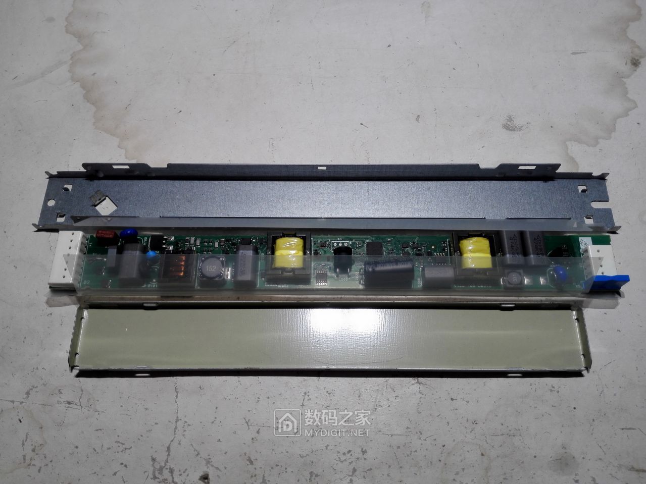 『全网首拆』带NFC和DALI的飞利浦LED驱动。 - 拆机乐园 数码之家