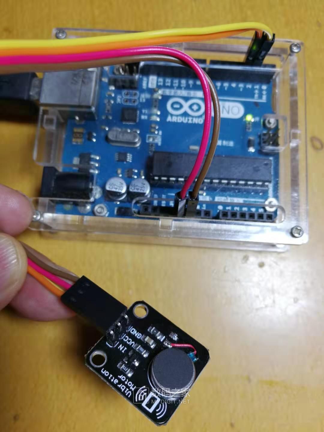 【Arduino】108种传感器模块系列实验（115）---震动马达提醒模块 - 我爱单片机 数码之家