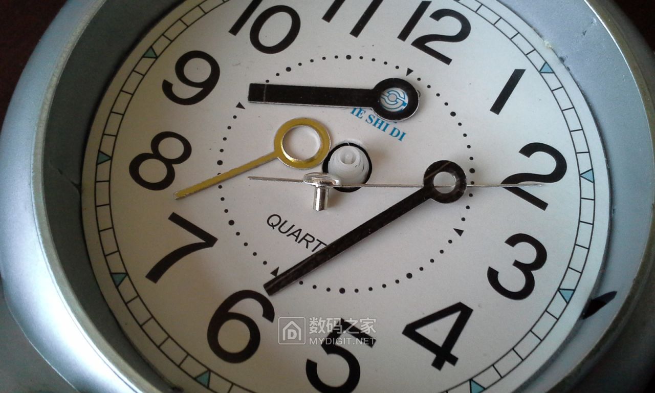 拆个电子小闹钟