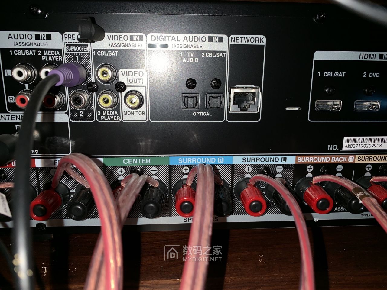 请问卡拉ok混响器功放如何连接