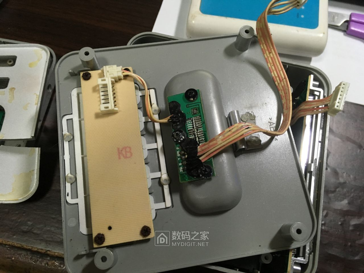 115900zlzlb6mm5mu1044x.jpg
