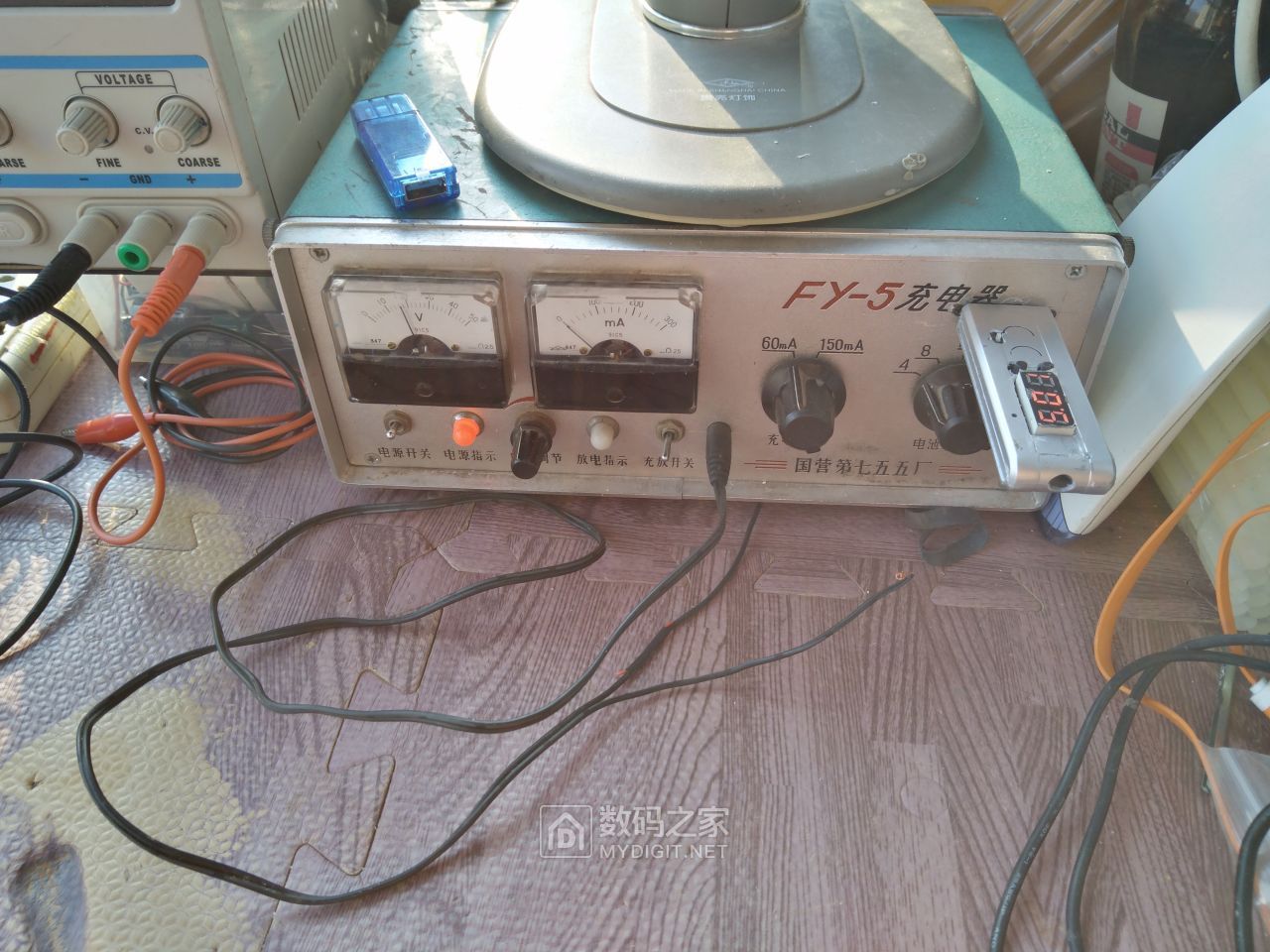 改造fy-5老式警棒电池充电器