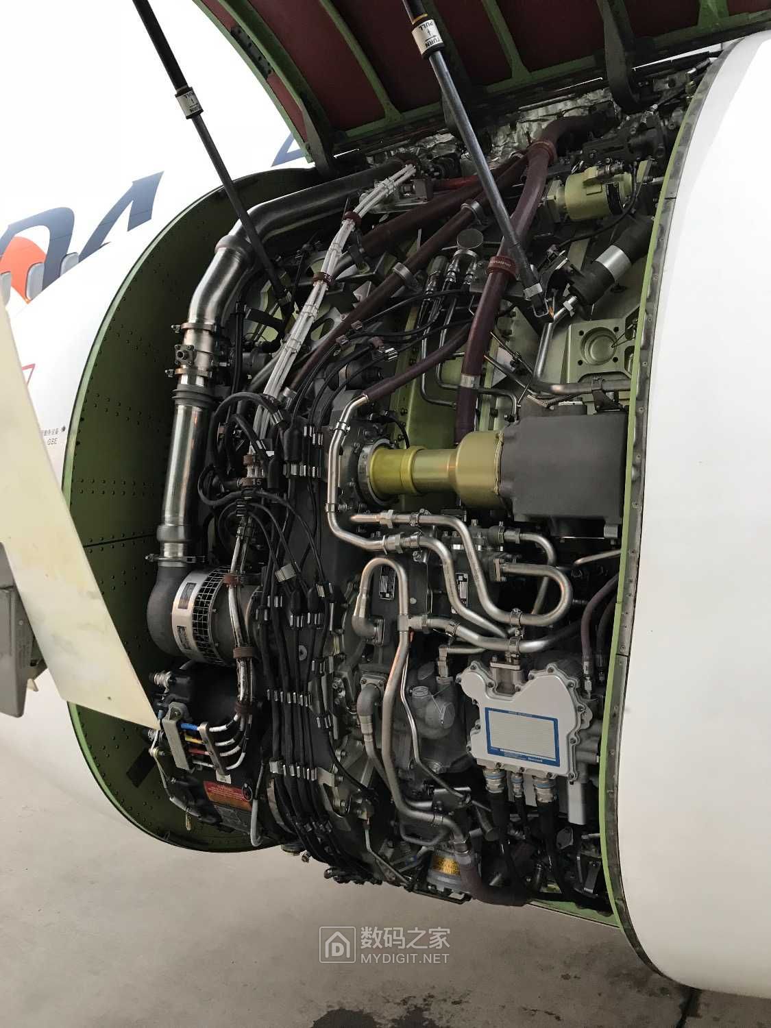波音737800发动机牌子图片