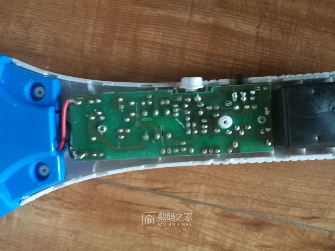 拆修康铭电蚊拍km371