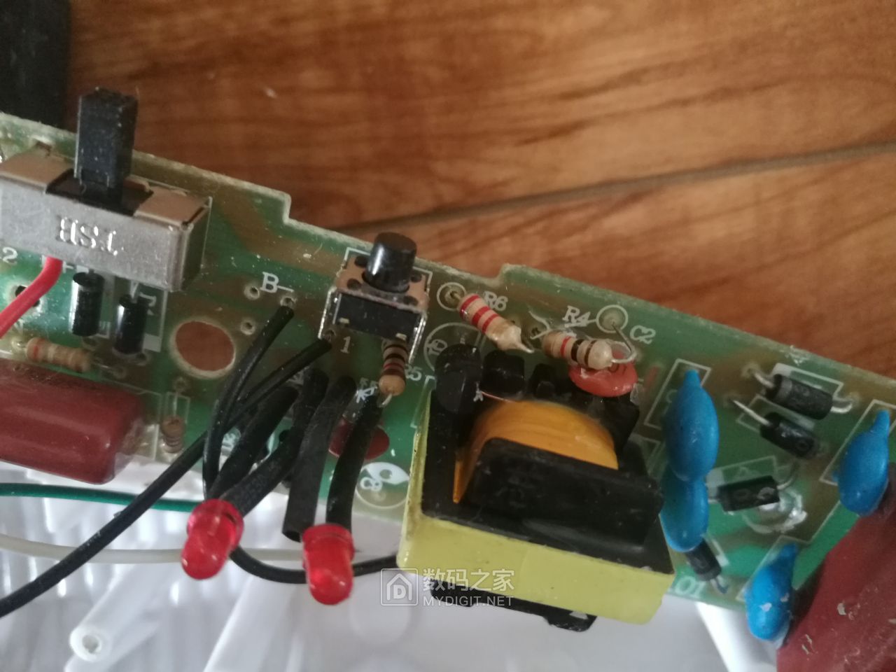 拆修康铭电蚊拍km371