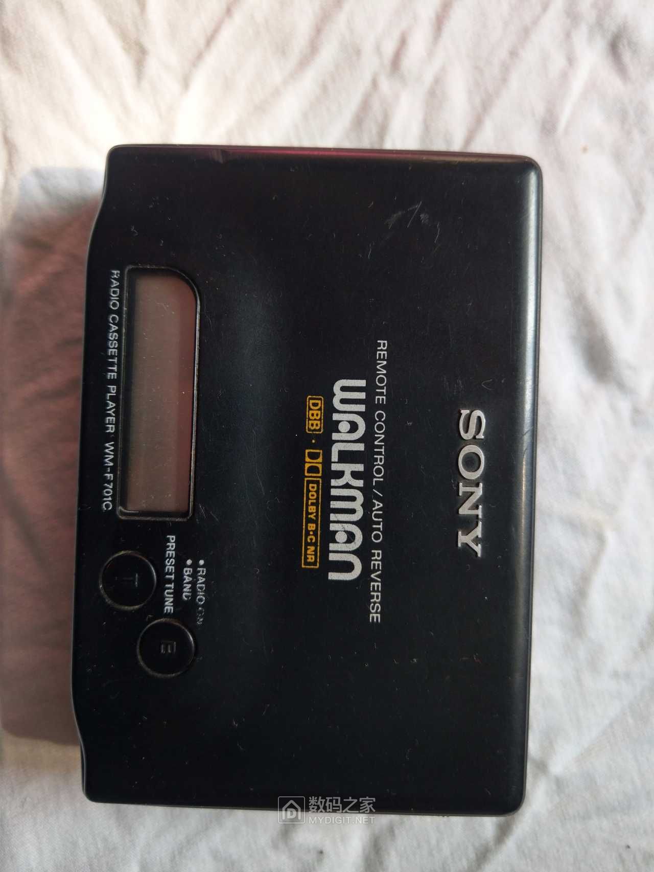 旧货市场收了台索尼wmf701c磁带随身听