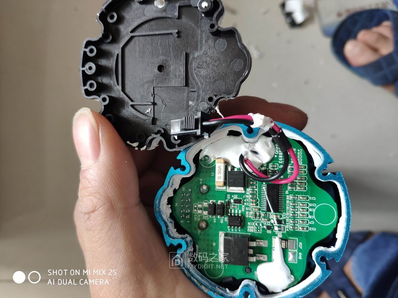 拆个支付宝哈罗b3电动车电池