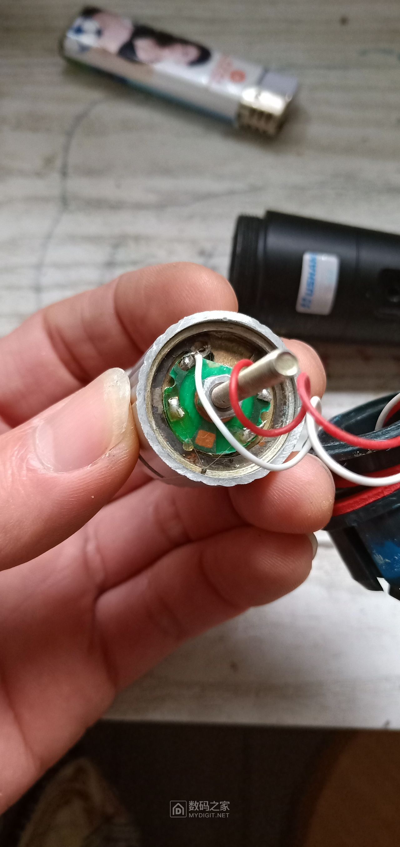 拆个吃灰的湖山麦克风