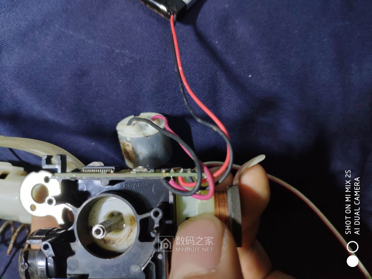 拆解飞利浦hx8340冲牙器