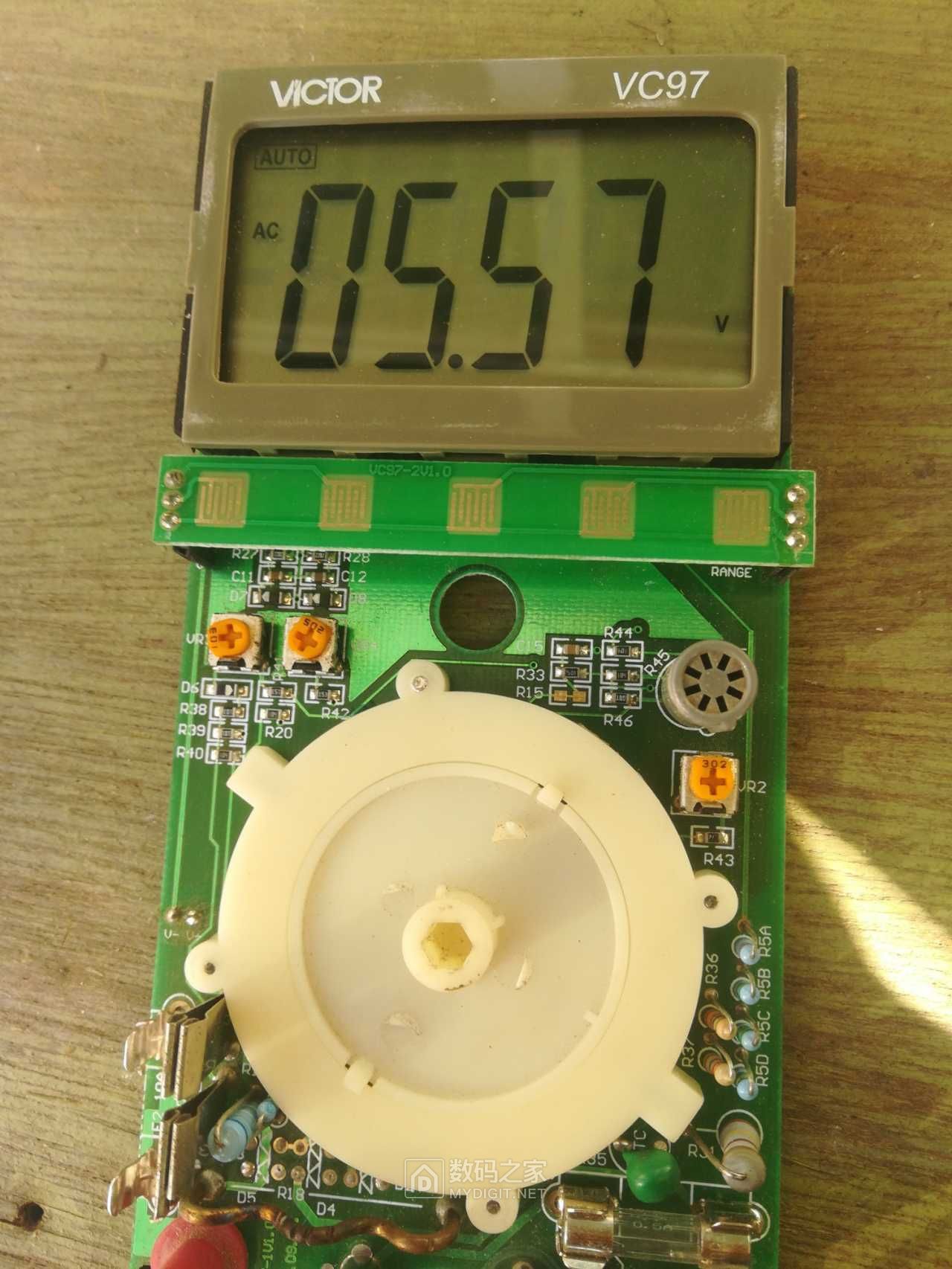 胜利vc97交流档损坏不准 - 拆机乐园 数码之家