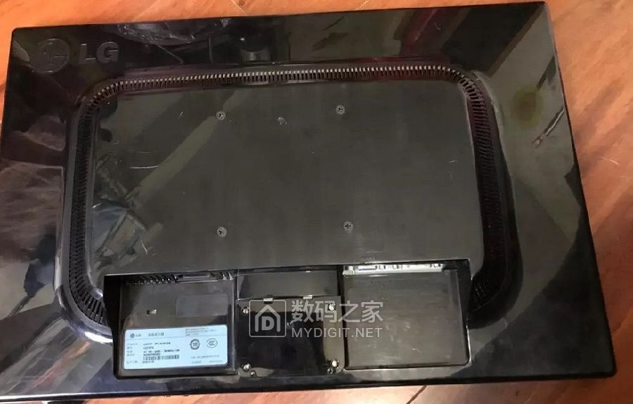 显示器又要换了 (10).jpg