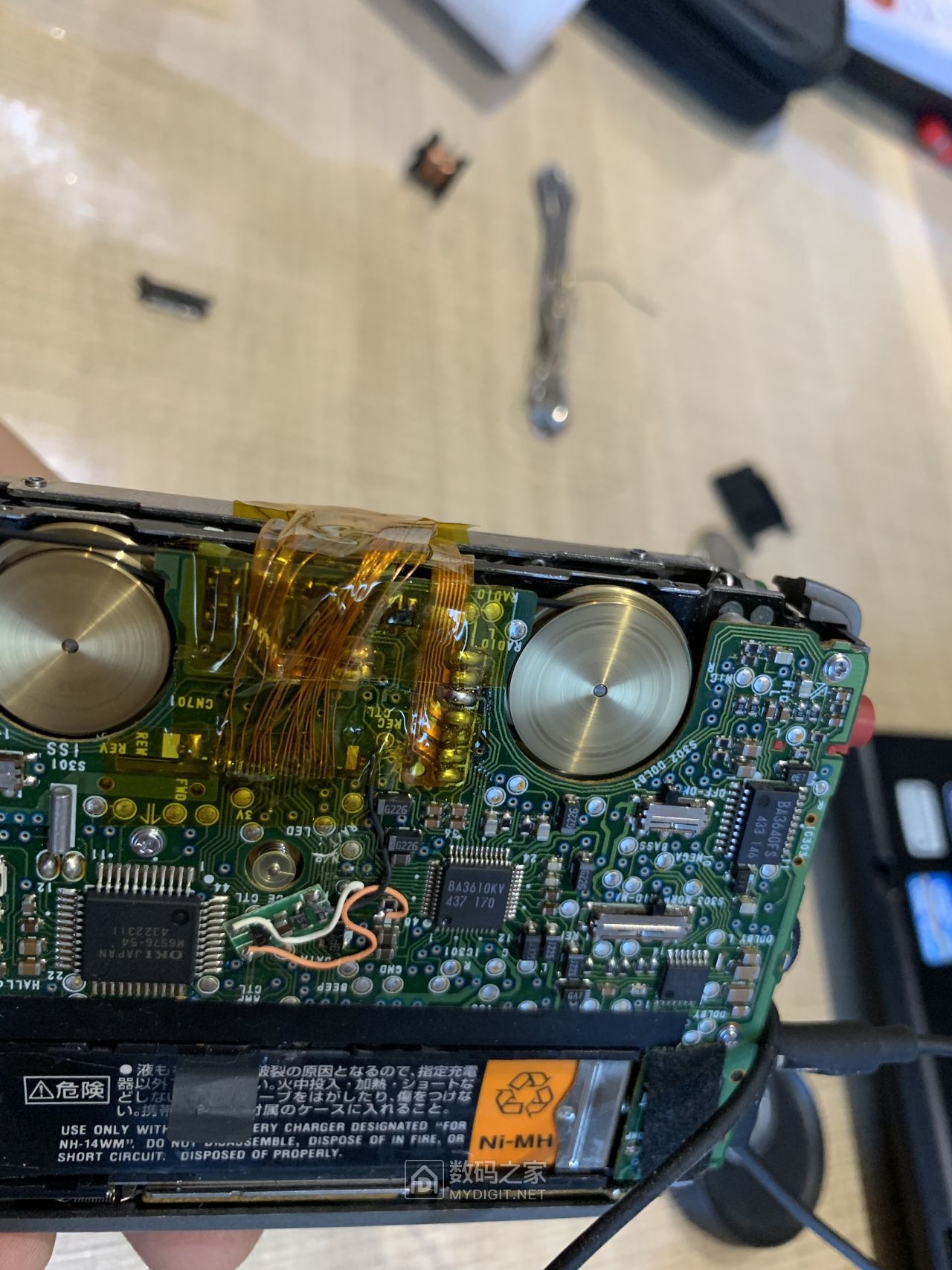 拆修索尼wmgx506磁带随身听密集飞线