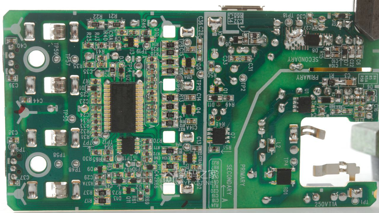 全网首拆！Panasonic BQ-CC75松下镍氢电池充电器 - 拆机乐园 数码之家