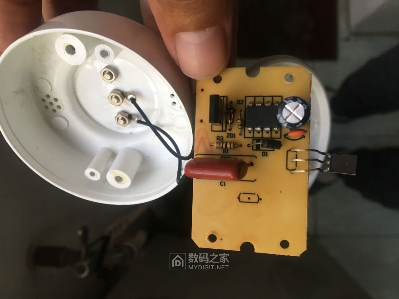 拆个220v的遥控灯头