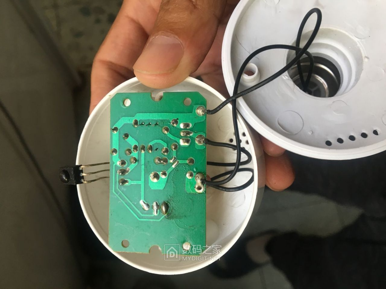 拆个220v的遥控灯头