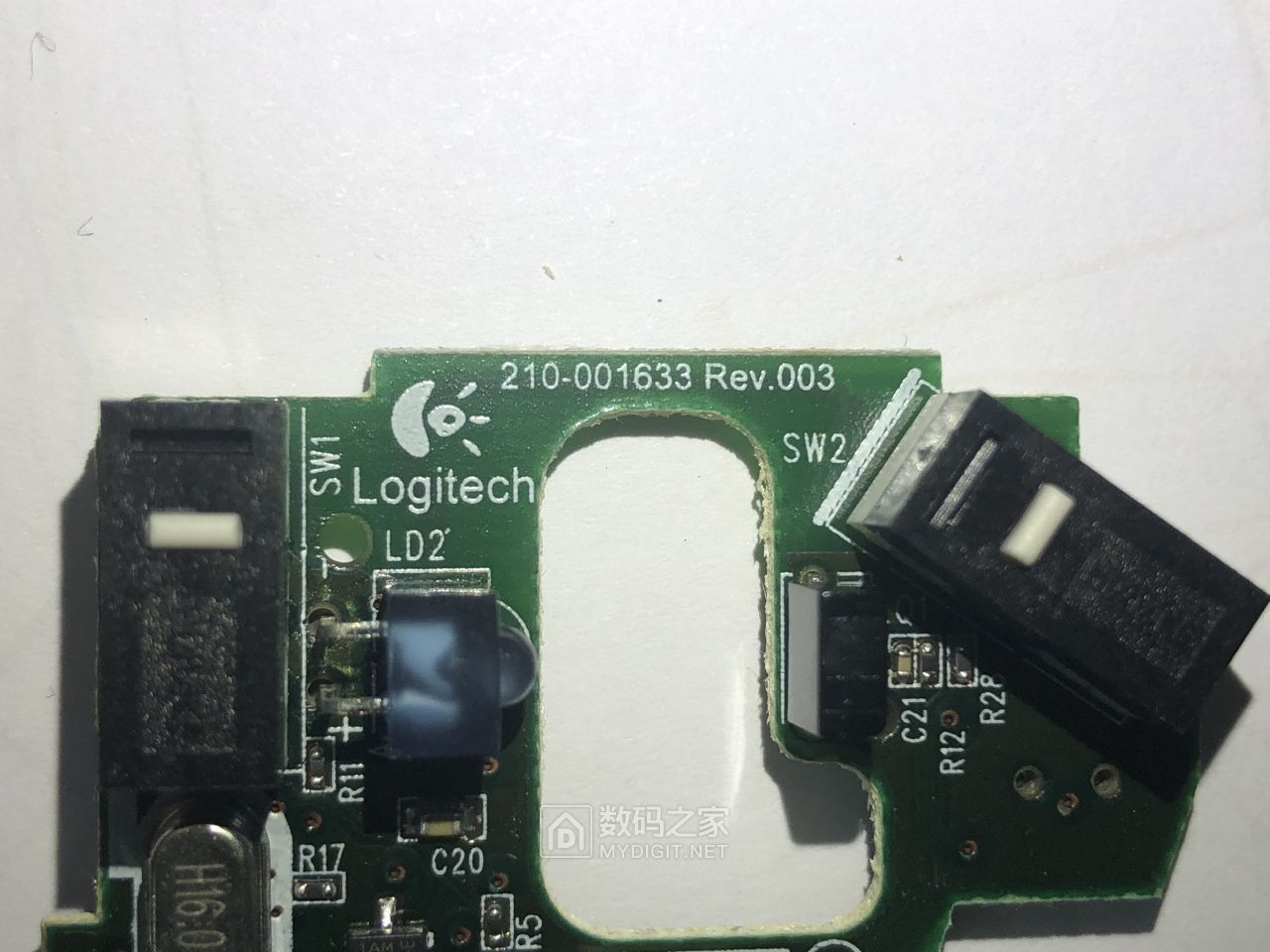 拆个同事撒了水的鼠标罗技m238