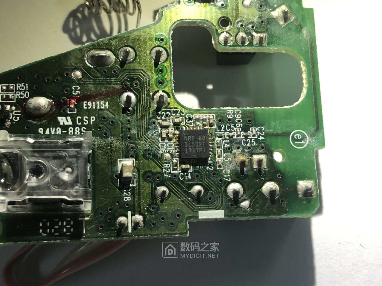 拆个同事撒了水的鼠标罗技m238