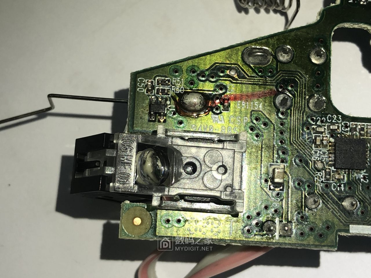 拆个同事撒了水的鼠标罗技m238