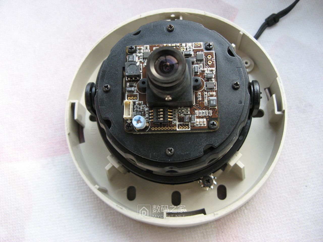 霍尼韦尔摄像头拆解(honeywell hdc-505p-36)