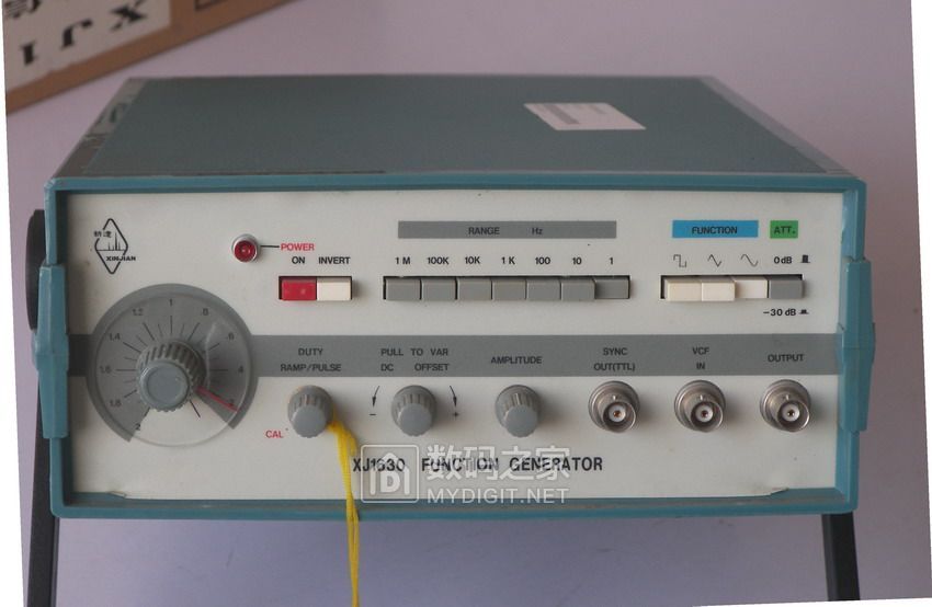 XJ1630信号发生器3.jpg
