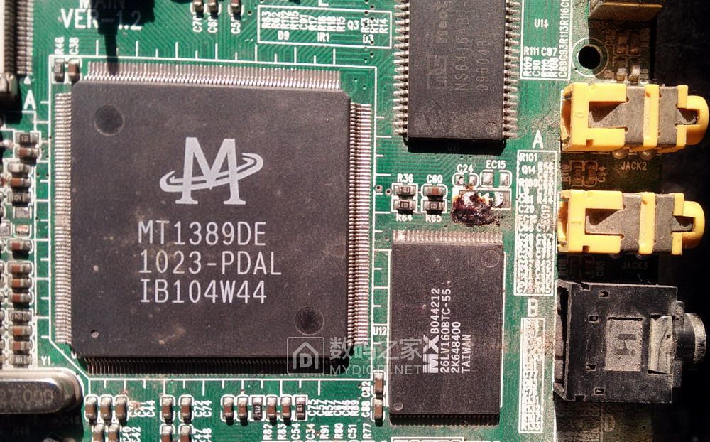 拆一台索佳sg6512dvd视盘机