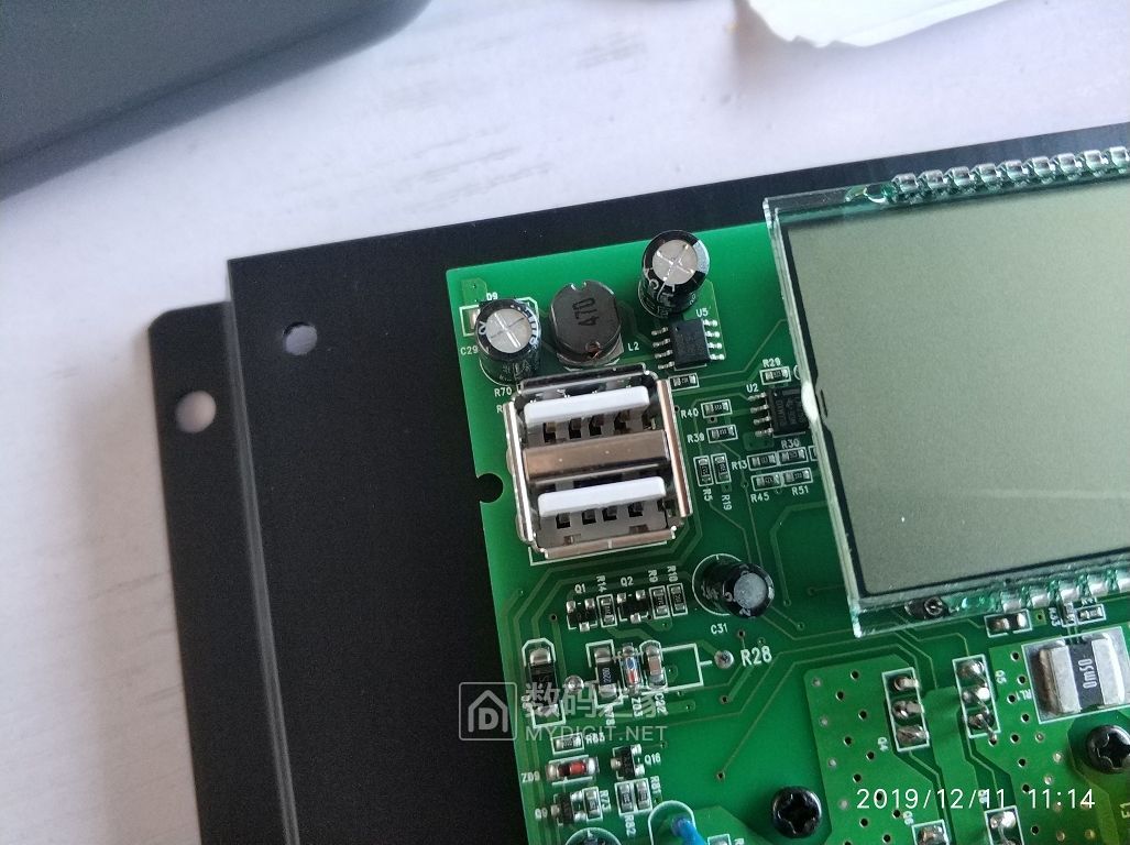 mppt太阳能充电控制器