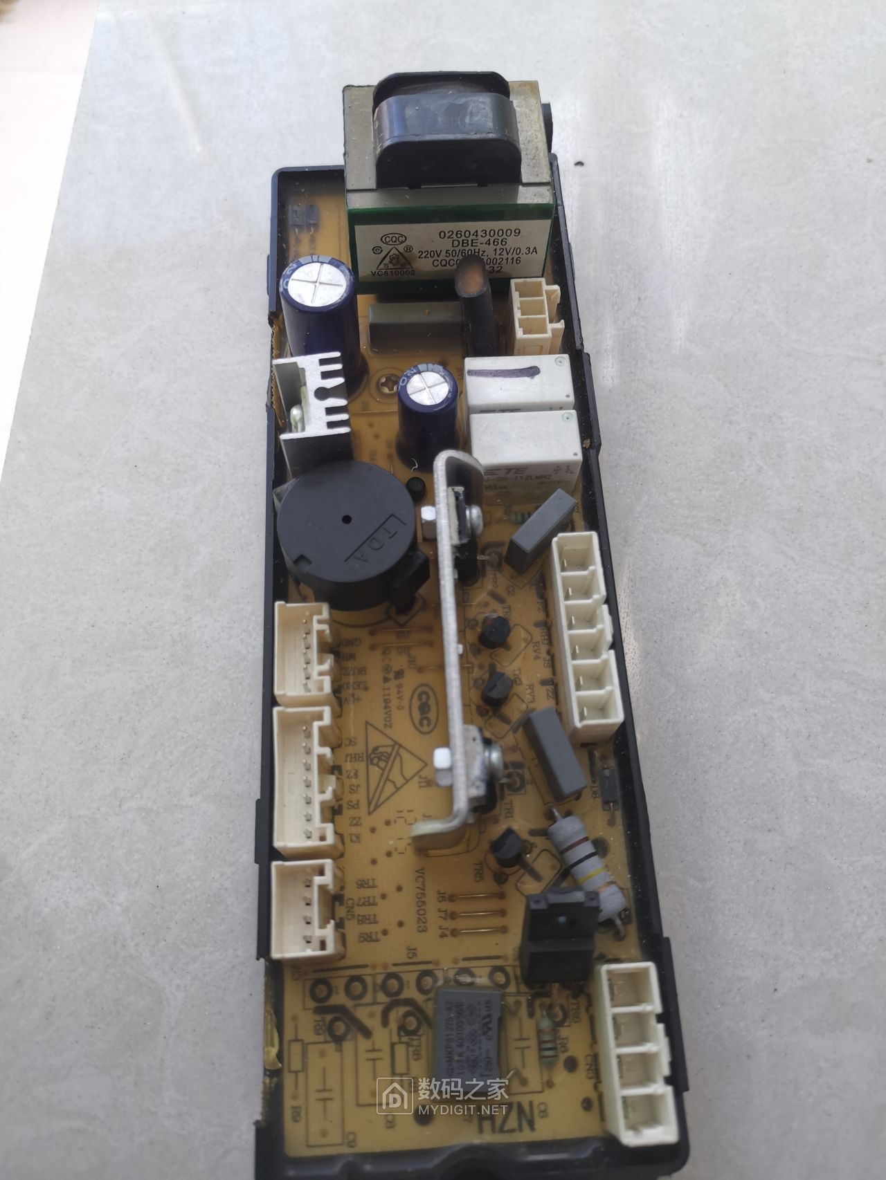 海尔双动力洗衣机xqs60-828f