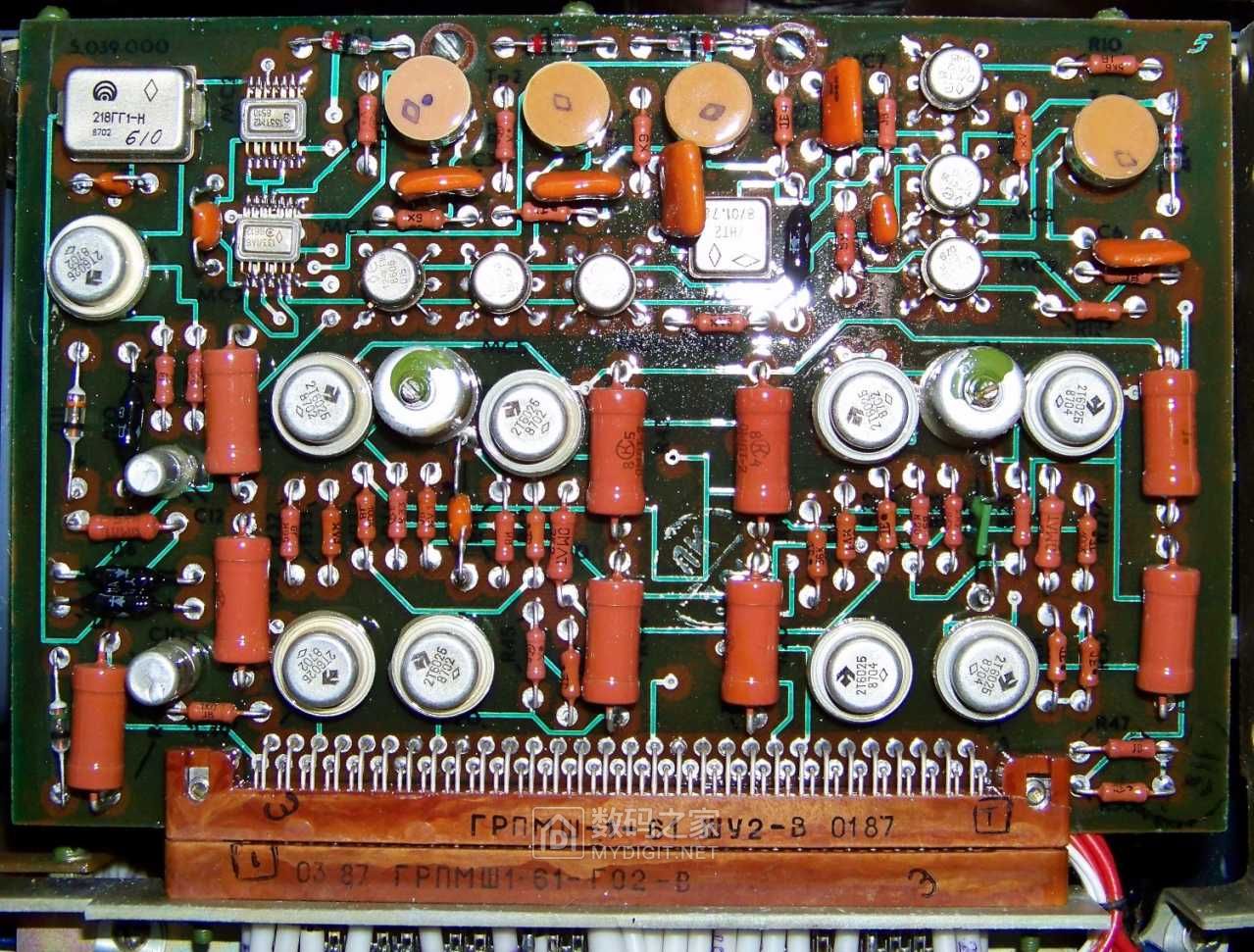 Classiccircuitboard045.jpg