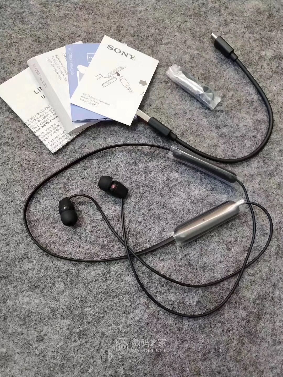 出售全新索尼c200蓝牙耳机50蓝牙版本续航约15小时原价165坛友145包邮
