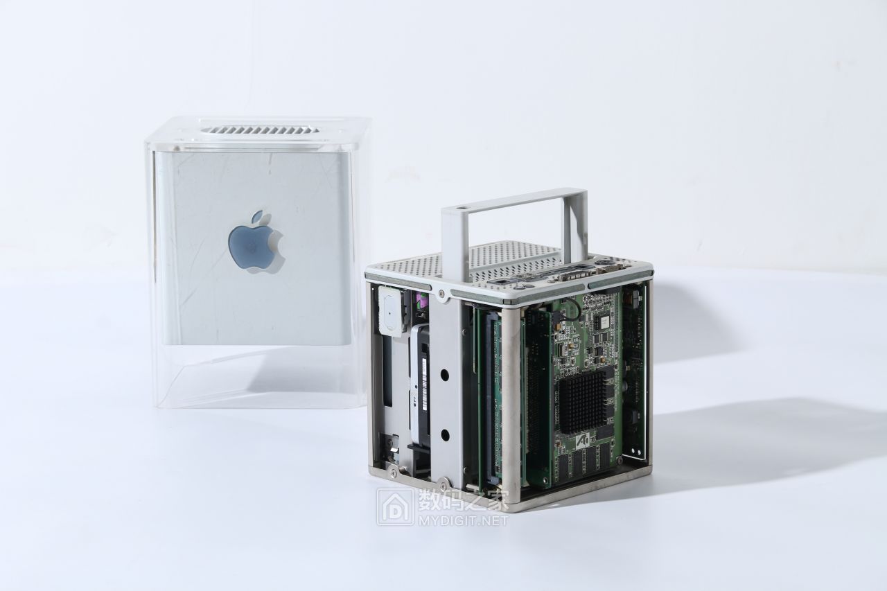 拆一台苹果powermacintoshg4cube主机