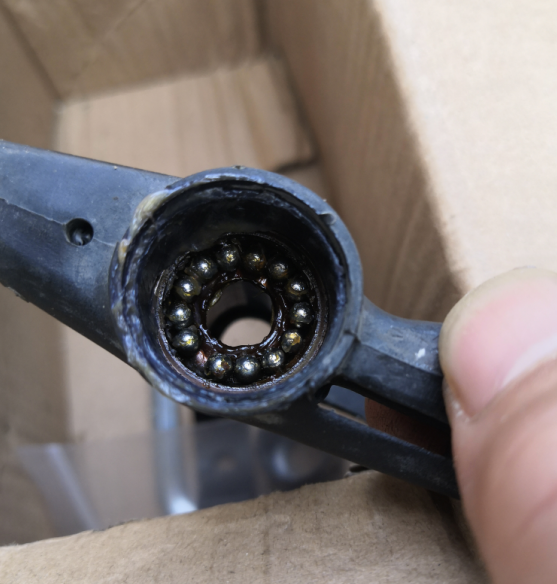 中轴异响捷安特atx830s自行车方轴加油保养