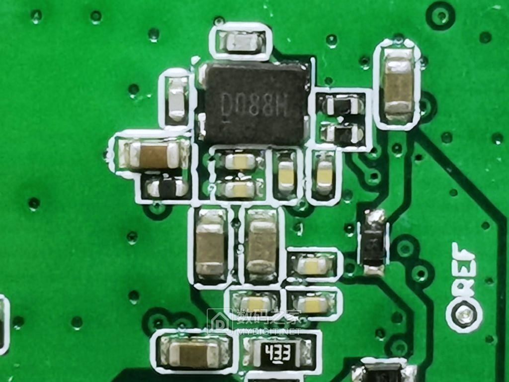 拆MDP电源_P905主控板背面_64.jpg