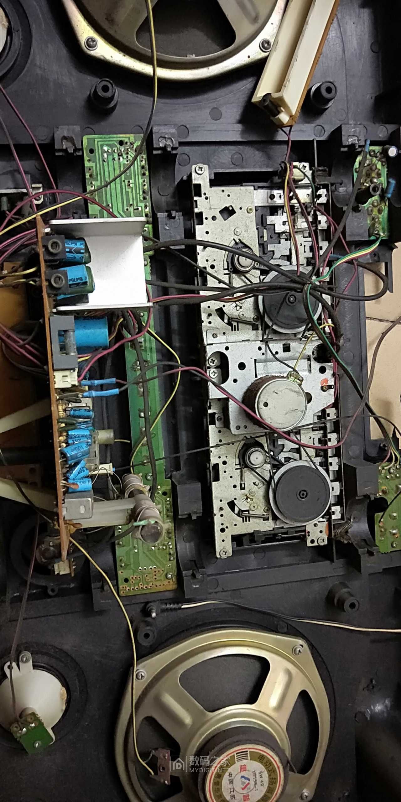 拆一台星球557a收录机