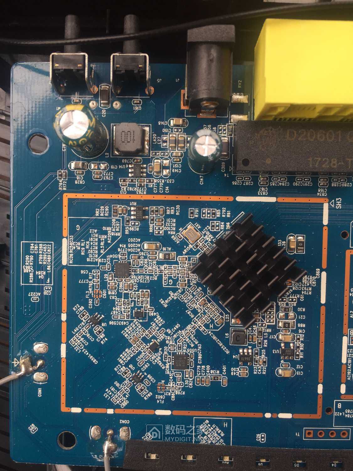 拆个腾达ac6路由器