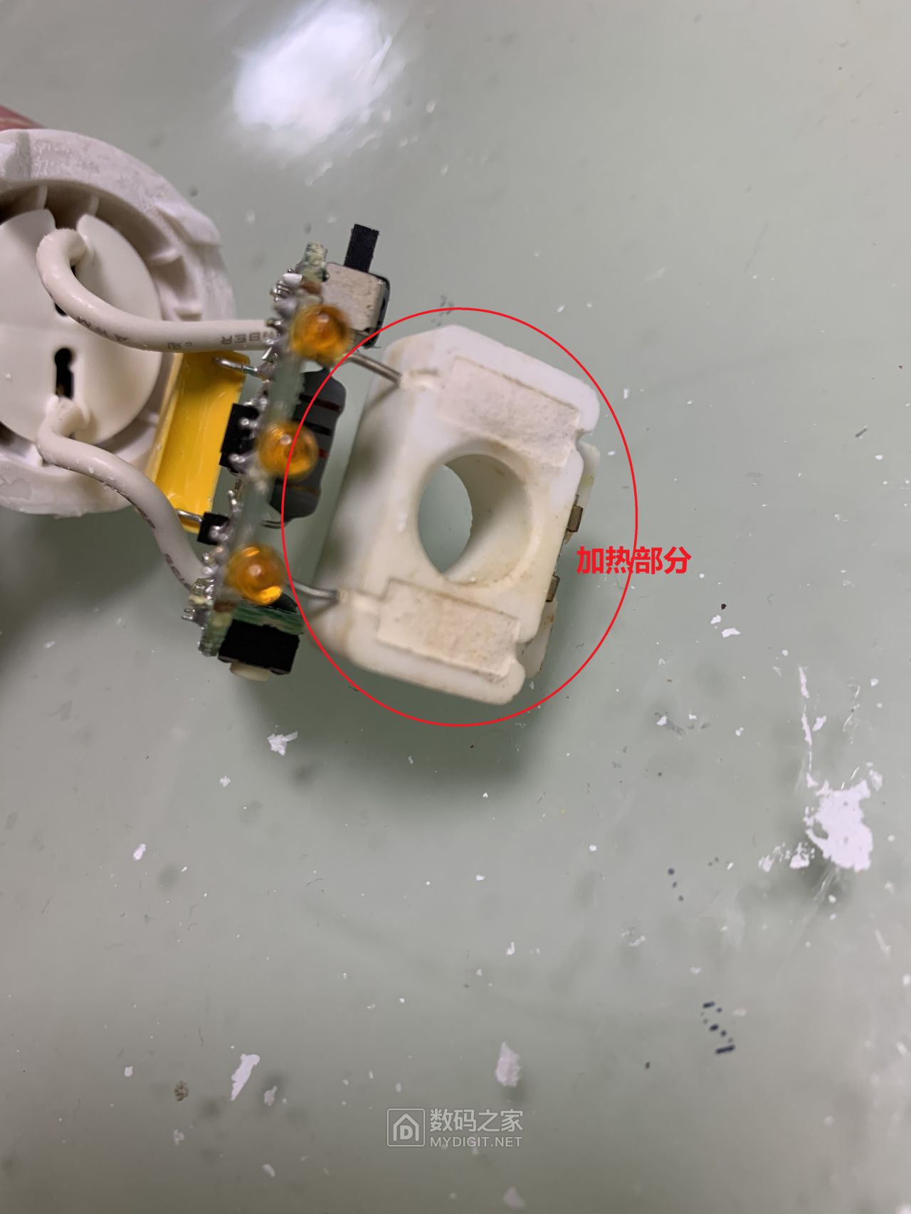 拆个自动定时开关的电蚊香器看看
