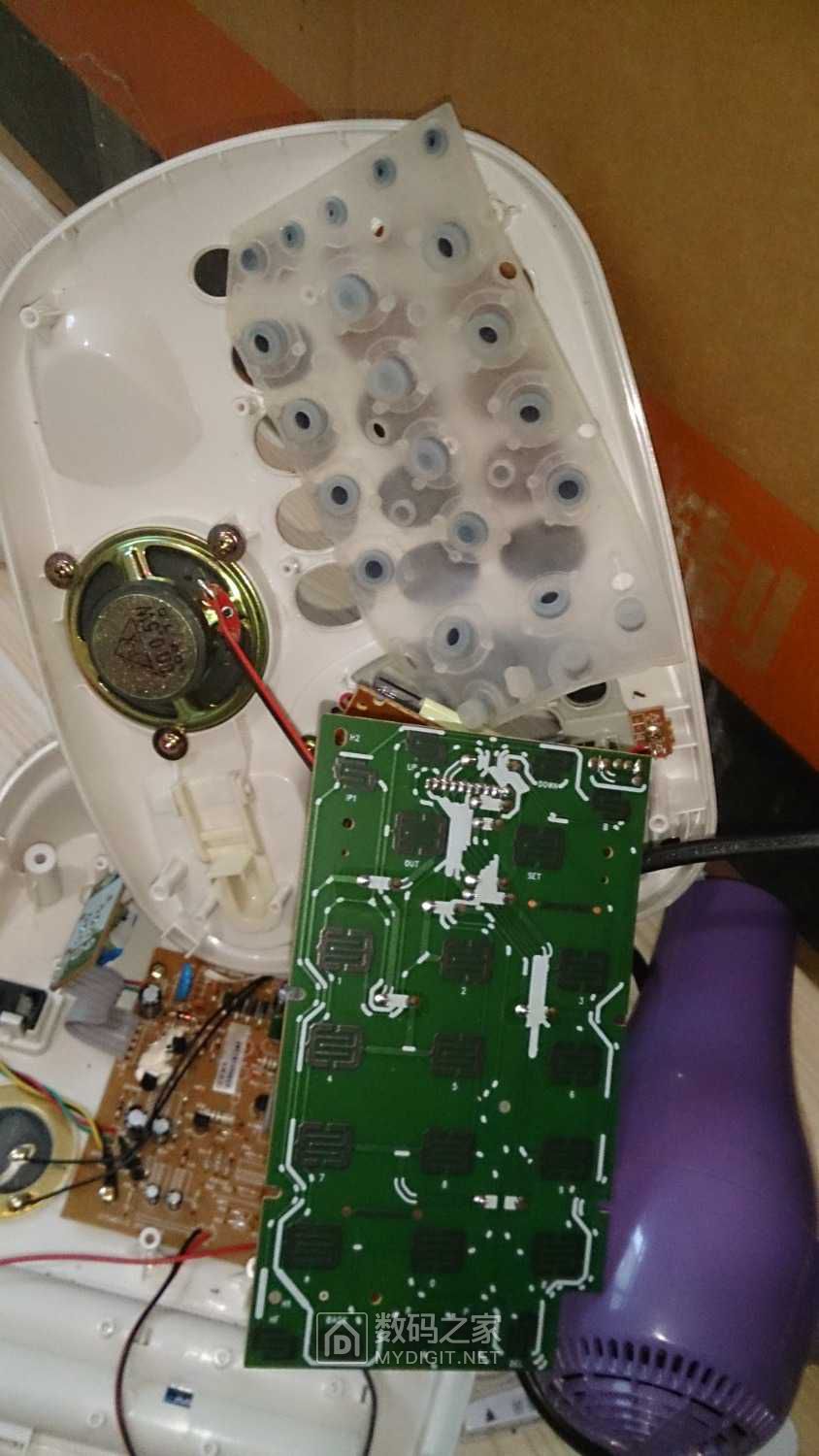 拆修个进水的步步高电话机hcd0076033tsdl09年的质量真好