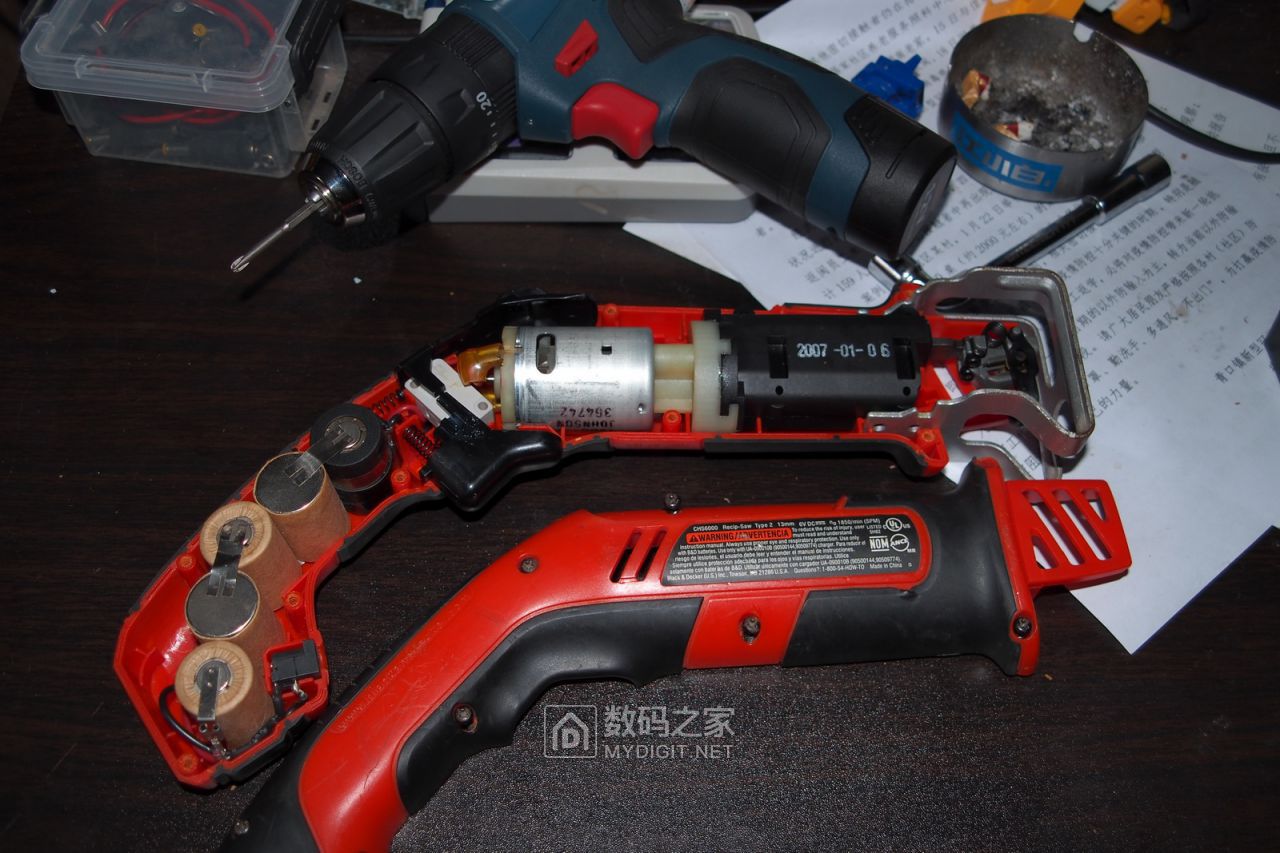 百得chs6000曲线锯拆解维护