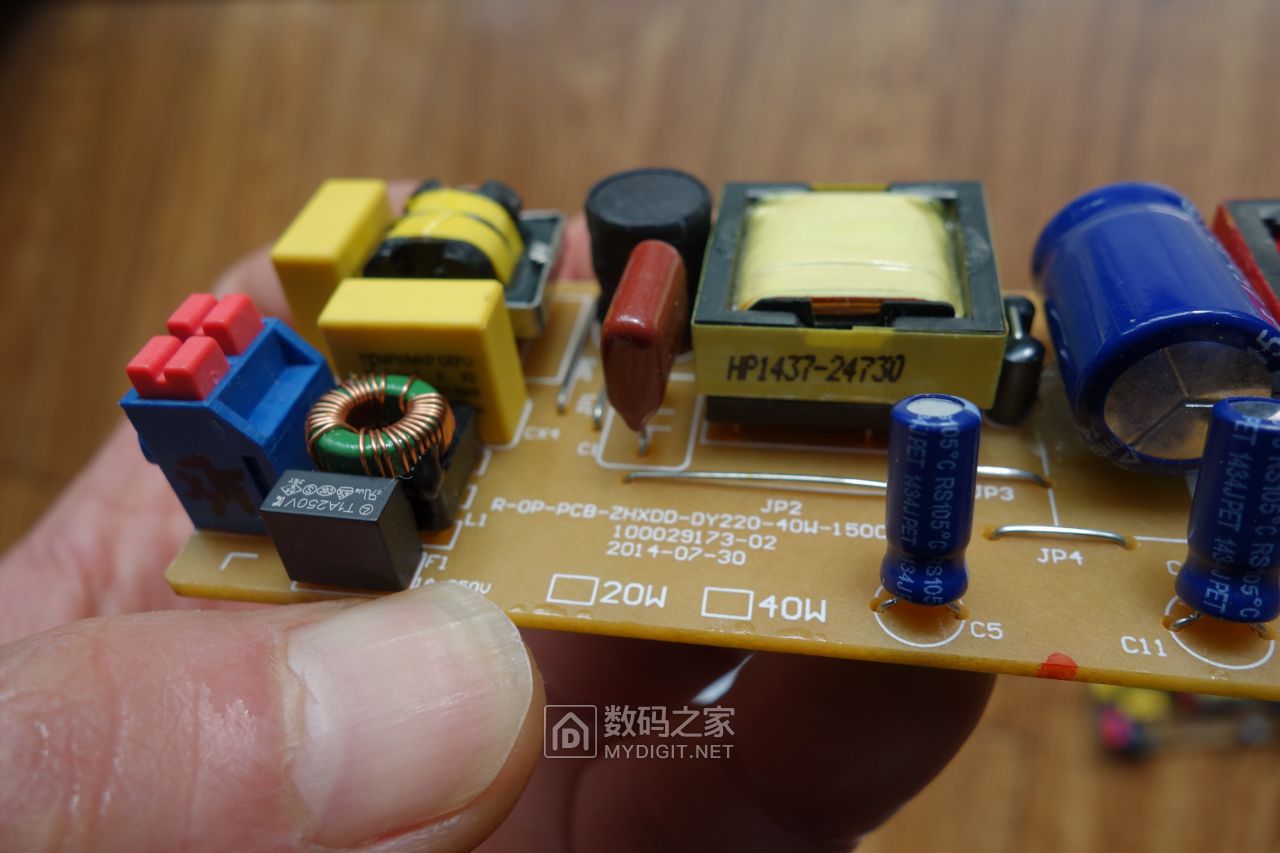 DSC03045_调整大小.JPG