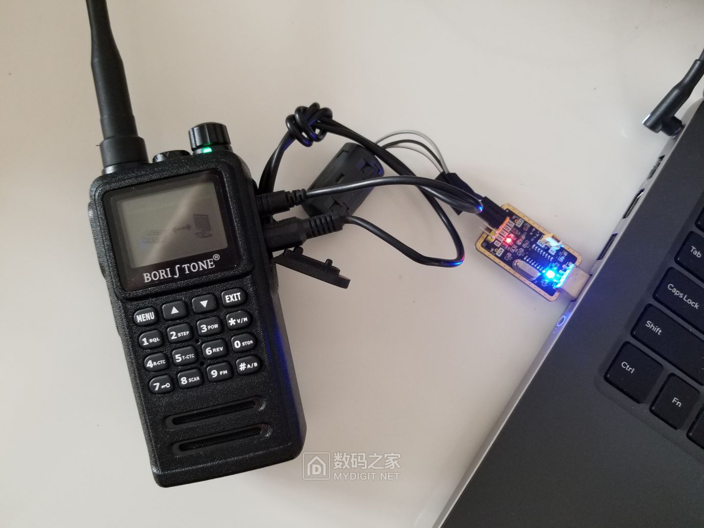 堡利斯通bo8对讲机驱逐舰写频线diy