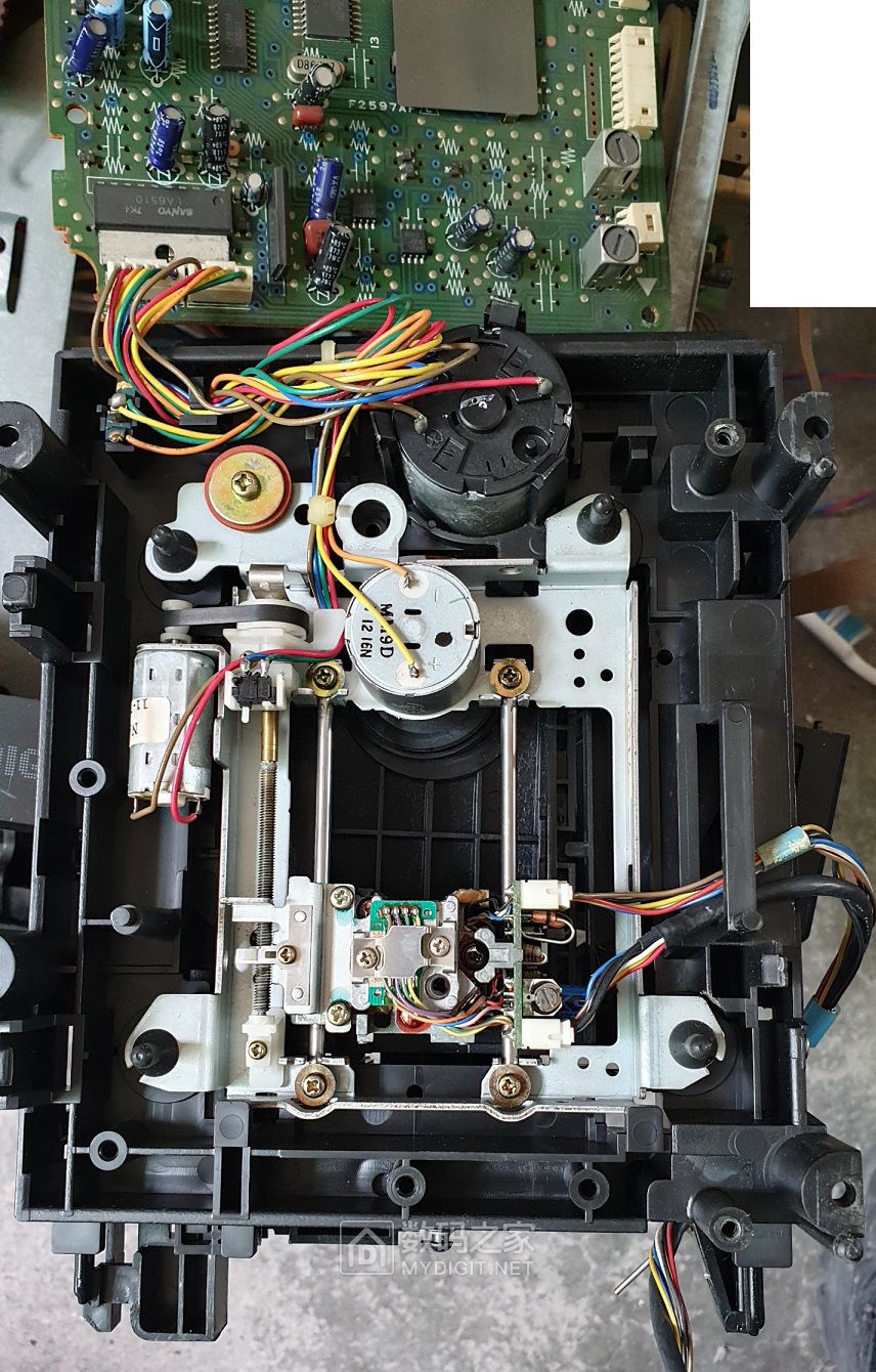 少见的单仓双卡,夏普sharp cd-x10组合音响详拆 维修