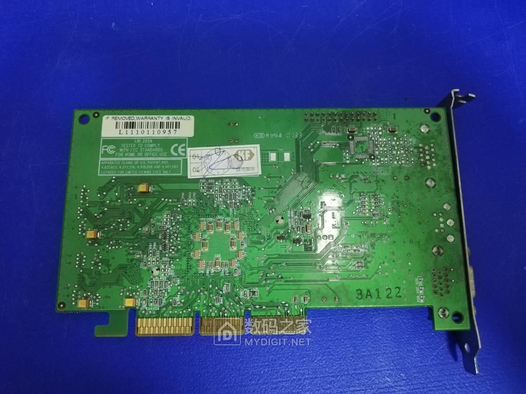 用过的老机器之一：图拉丁+815+GF2MX400+Win98SE - 硬件博物馆 数码之家