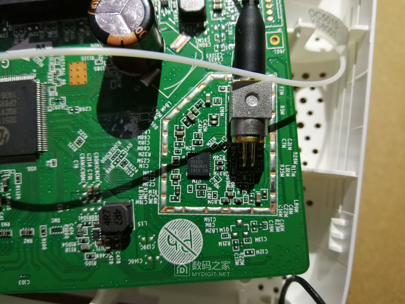 拆一个20年的华为hs8145c5光猫 - 拆机乐园 数码之家