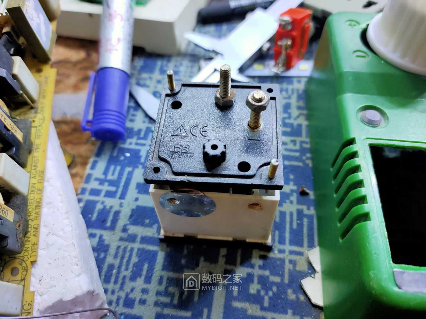 做一个维修开关电源必备神器