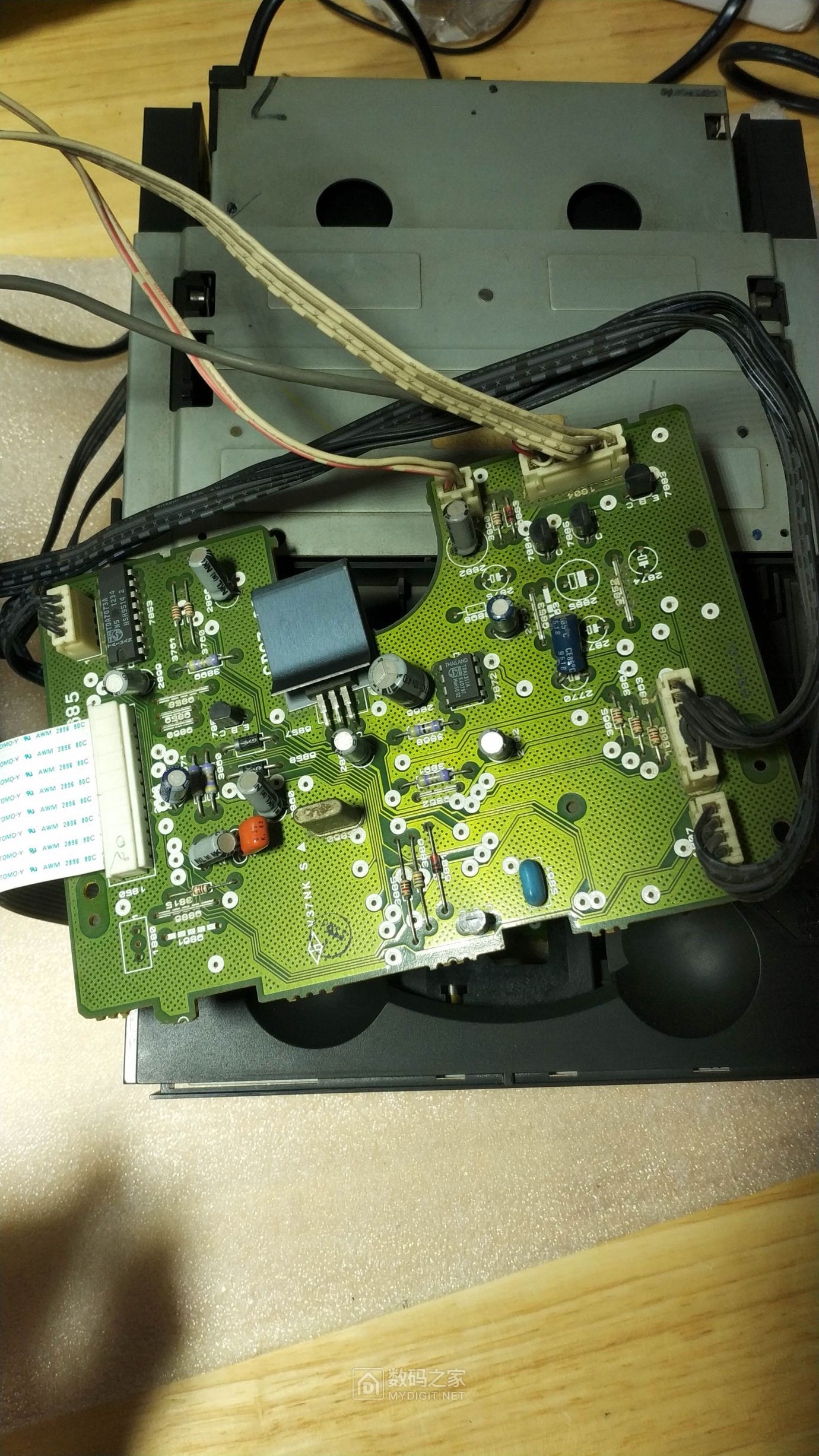 拆解飞利浦fw360c组合音响修理7碟cd