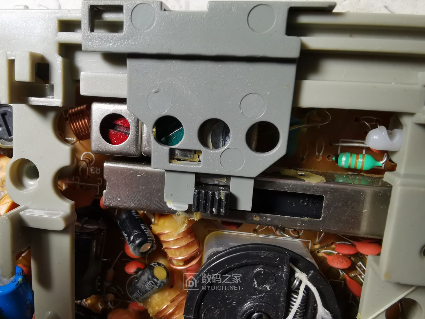 kaide牌kk-9钟控电视伴音收音机拆解/电路(cd1691) - 拆机乐园 数码之